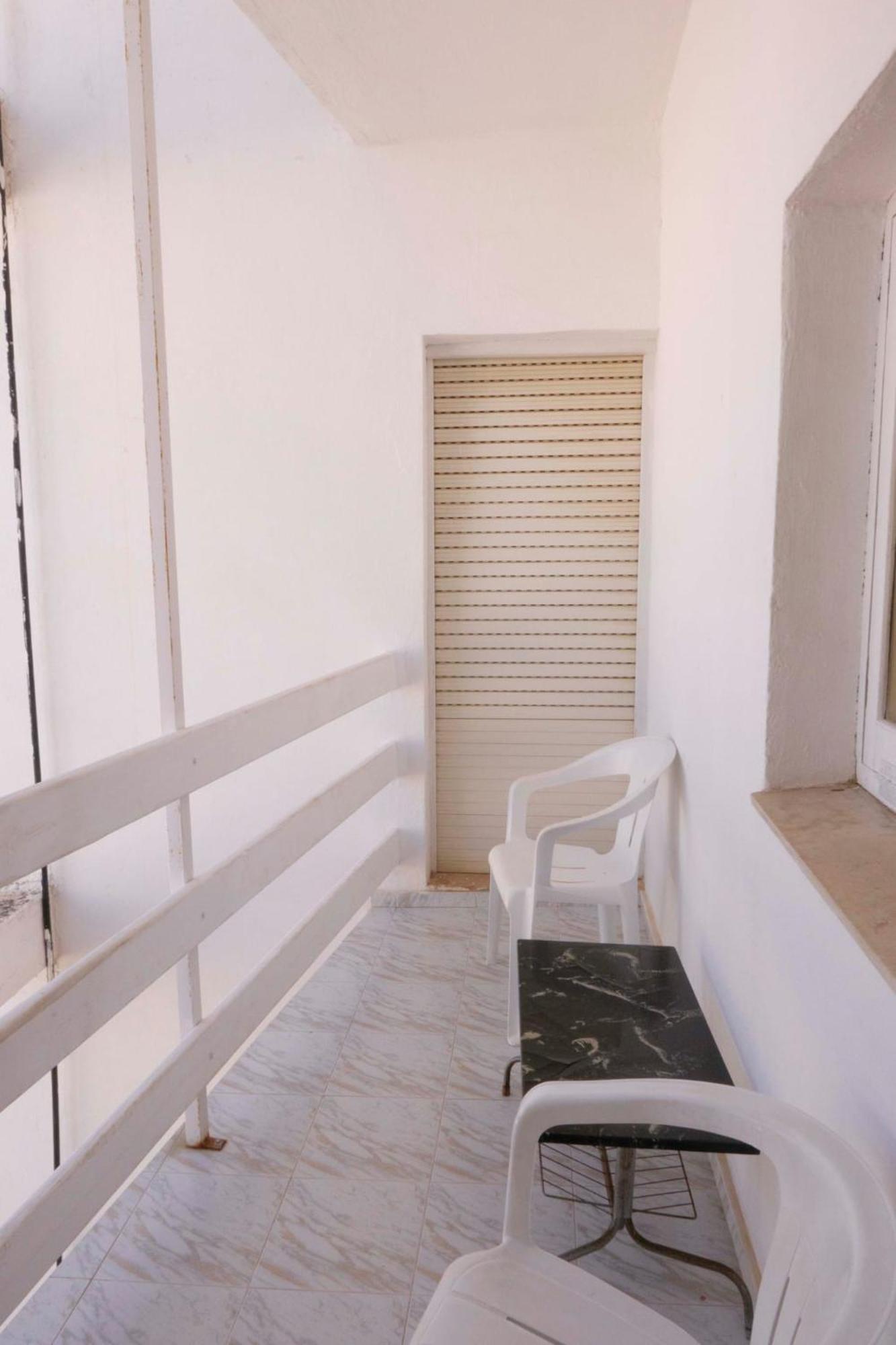Hostal La Torre Benicàssim Екстериор снимка
